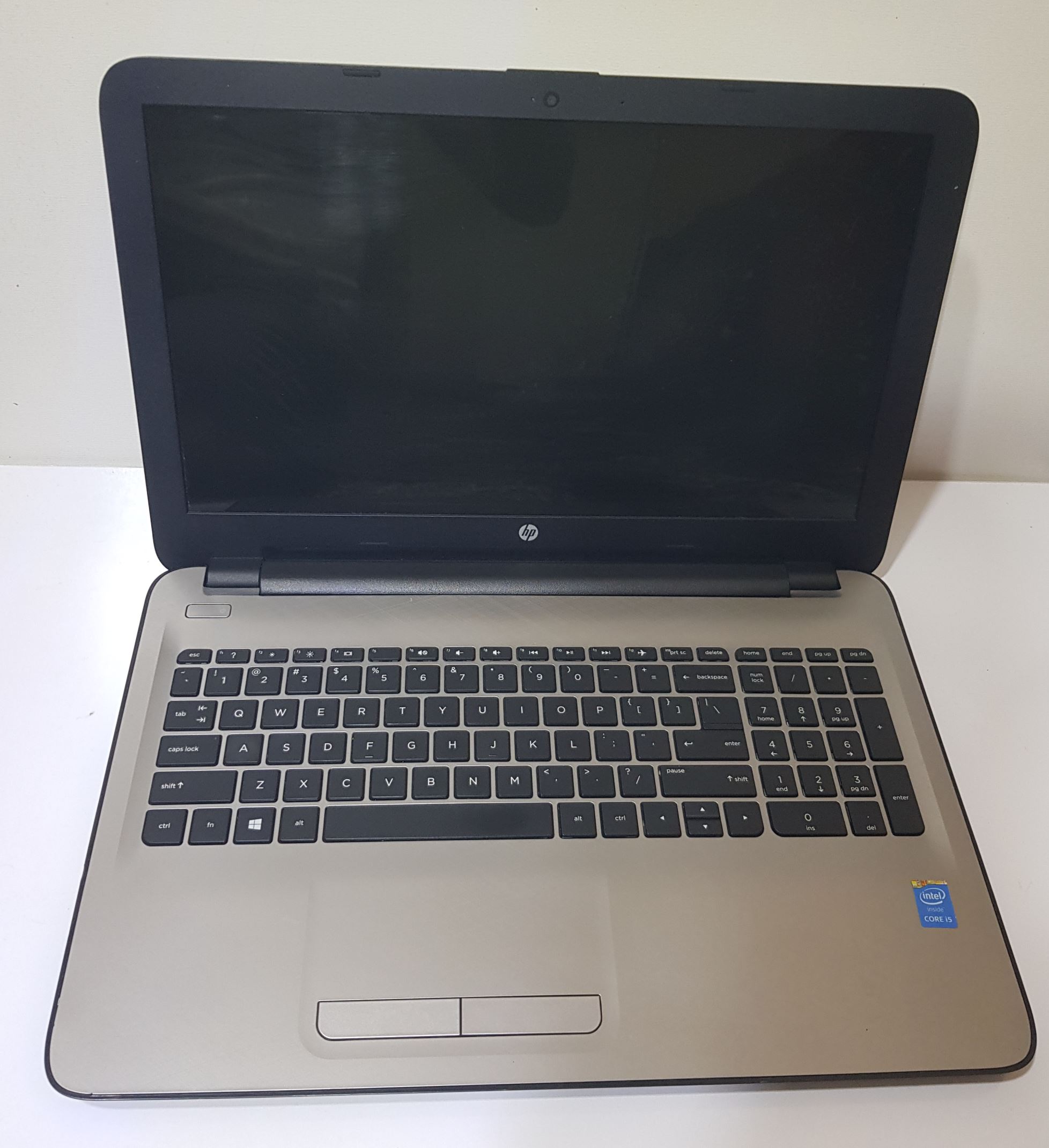 HP PAVILION 15-ac197nr