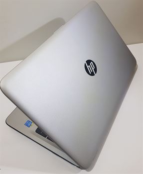 لپ تاپ استوک اچ پی مدل 15-ay065nr